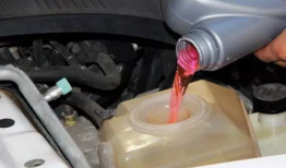 防冻液怎么更换视频,视频教程详解